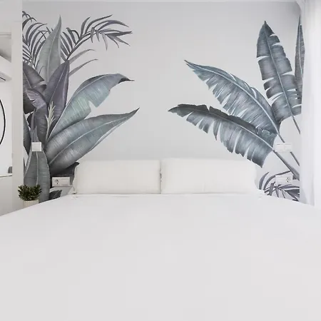 Homes Penthouse Capuchinos * مالقة